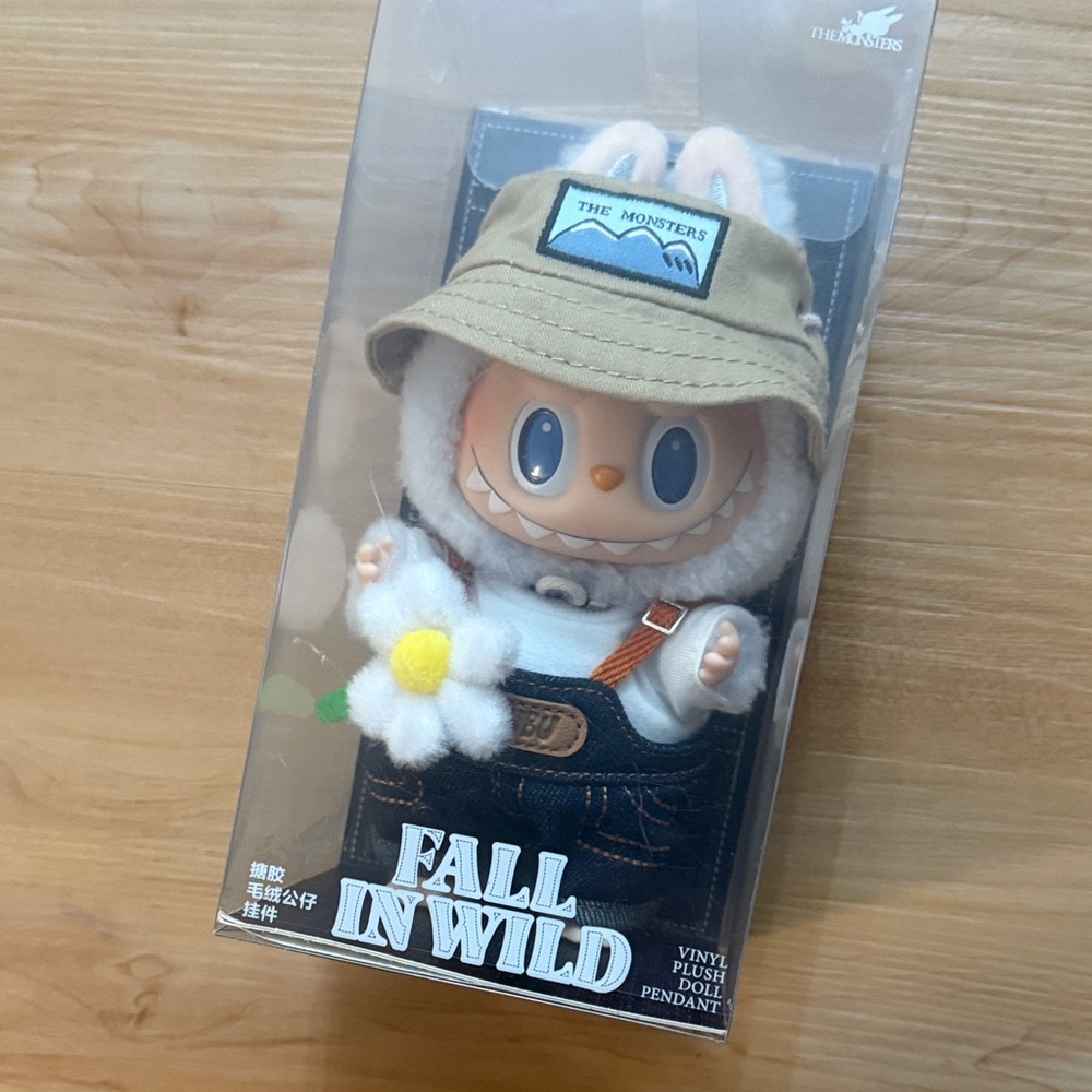 PopMart The Monsters - Fall in Wild Vinyl Doll